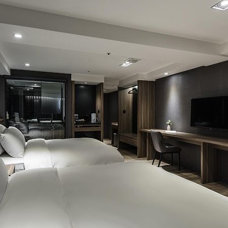 Autumn Willow Hotel Taichung Buitenkant foto