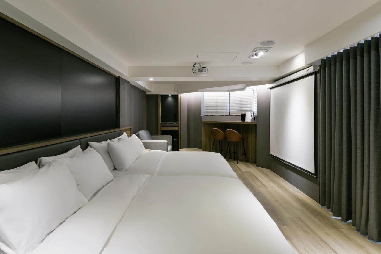 Autumn Willow Hotel Taichung Buitenkant foto