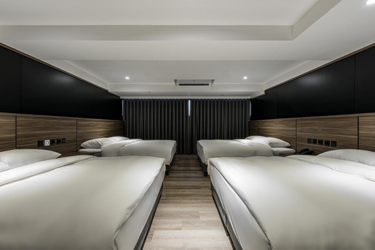 Autumn Willow Hotel Taichung Buitenkant foto