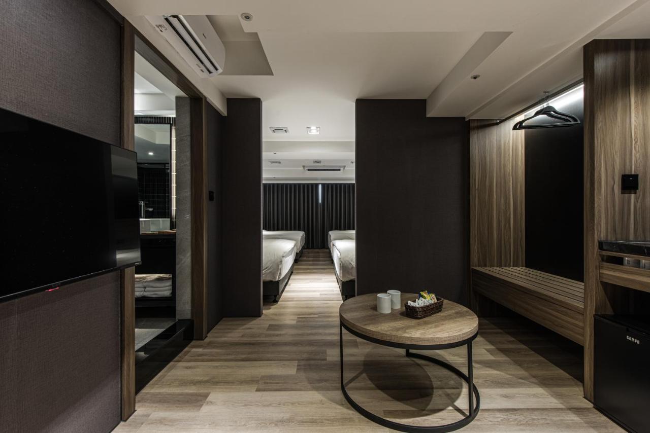 Autumn Willow Hotel Taichung Buitenkant foto