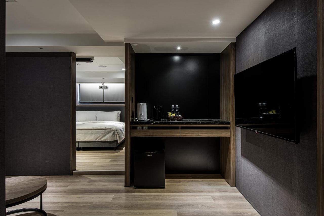 Autumn Willow Hotel Taichung Buitenkant foto