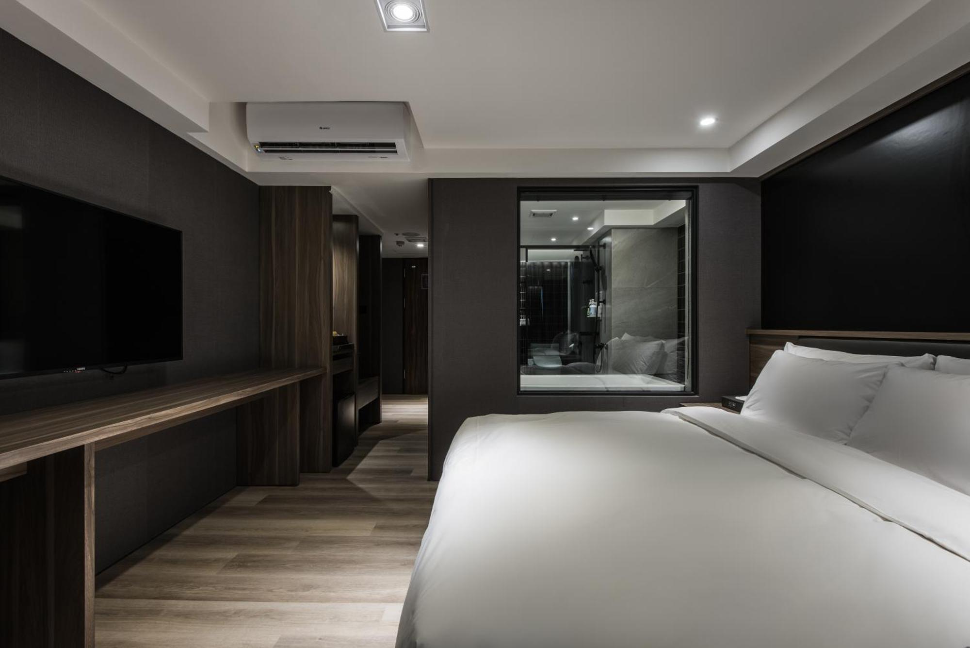 Autumn Willow Hotel Taichung Buitenkant foto