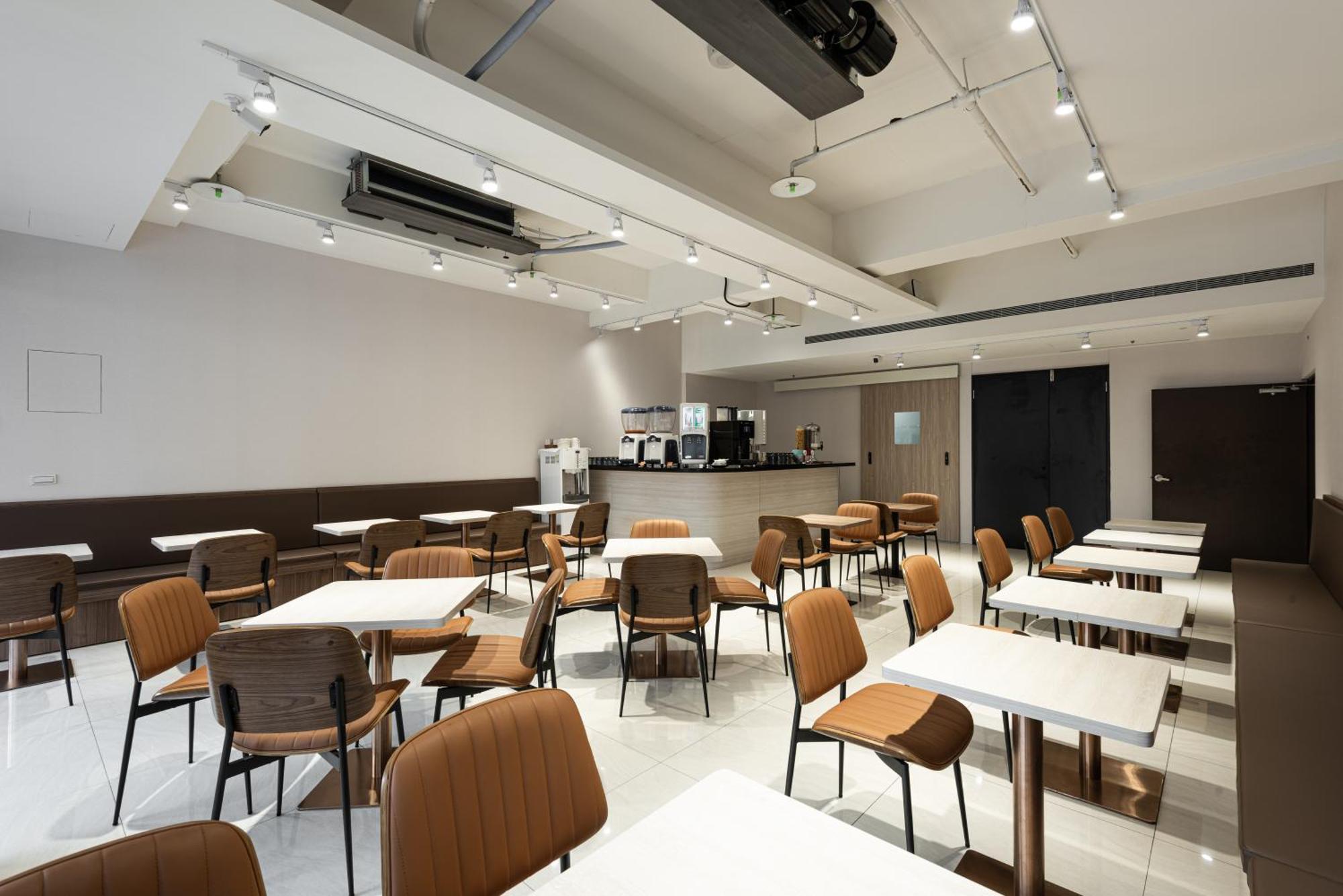 Autumn Willow Hotel Taichung Buitenkant foto