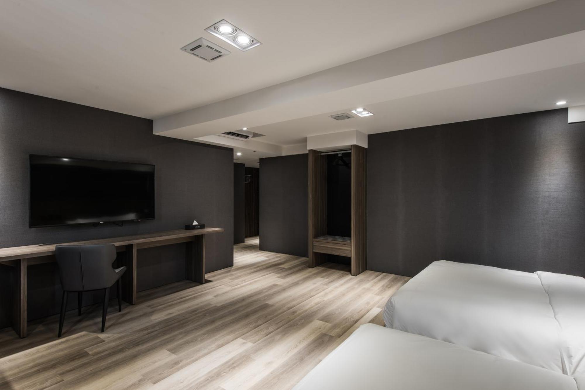 Autumn Willow Hotel Taichung Buitenkant foto